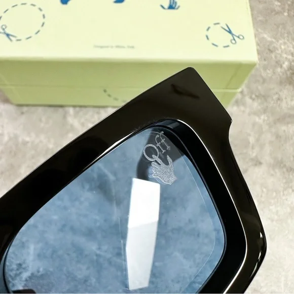 |SOLD| Off-White Virgil Sunglasses Black Frame Blue Lens Blue Logo - Picture 5 of 11